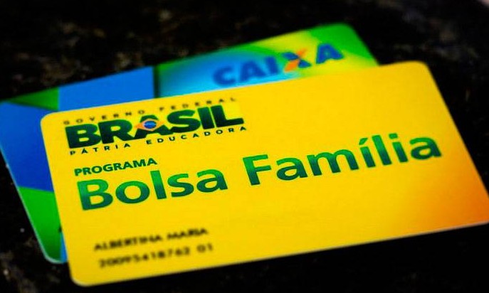 Bolsa Família: beneficiário do programa receberá por poupança digital