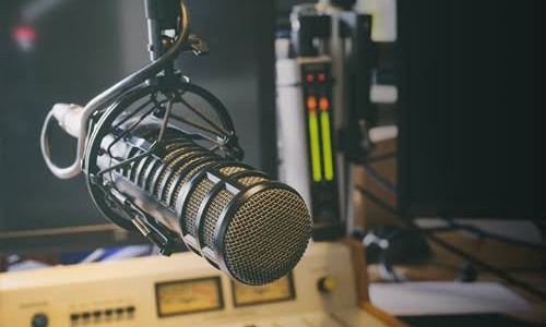 A pedido de Promotoria de Justiça, rádio é condenada por infringir ECA