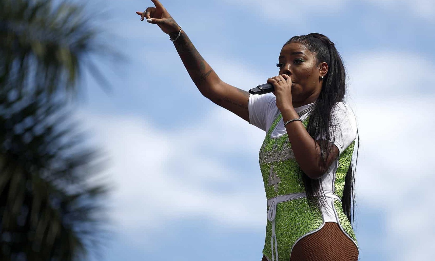Boninho anuncia cantora Ludmilla como técnica da versão sênior do The Voice