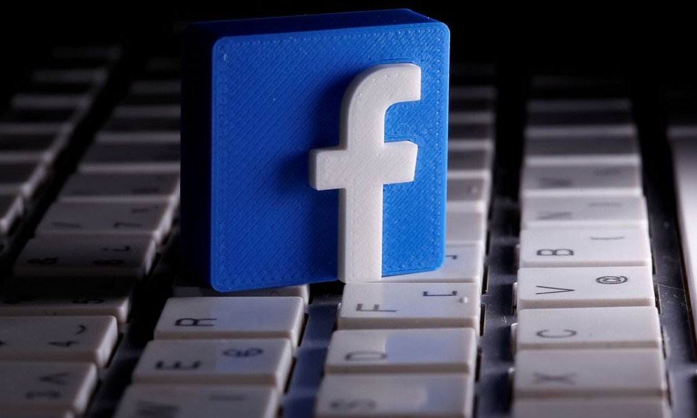 Facebook anuncia que vai remover ‘fake news’ sobre vacinas contra Covid-19