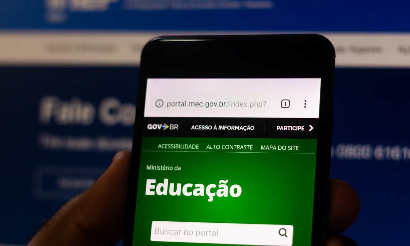 FNDE prorroga o prazo para renovação semestral do Fies mais uma vez