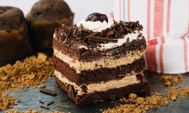 Pronto em apenas 10 minutos: receita de bolo de café no micro-ondas