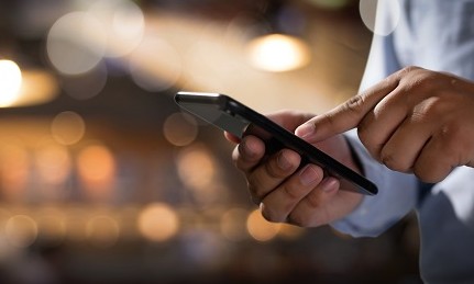 Falha assustadora permite que hackers invadam iPhones remotamente