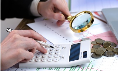 Brasil perde R$ 417 bi por ano com sonegação de impostos, diz estudo