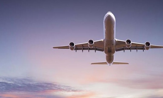 Companhia aérea indenizará passageira que perdeu Natal com a família