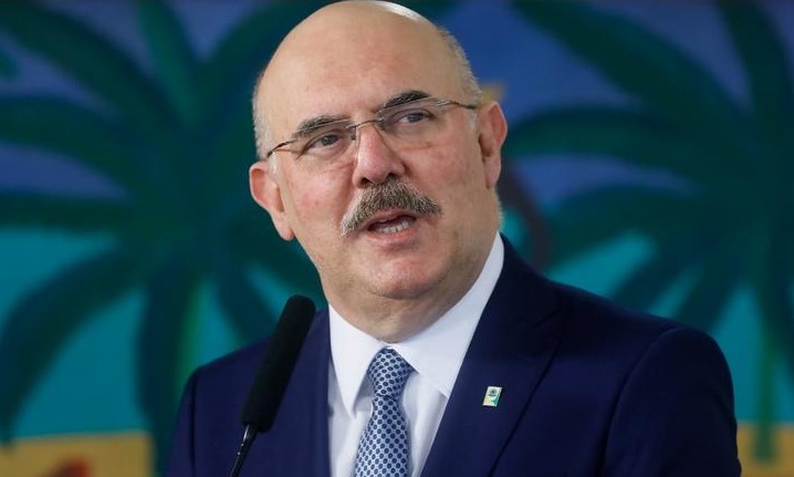 MEC determina volta de aula presencial em cursos federais a partir de janeiro
