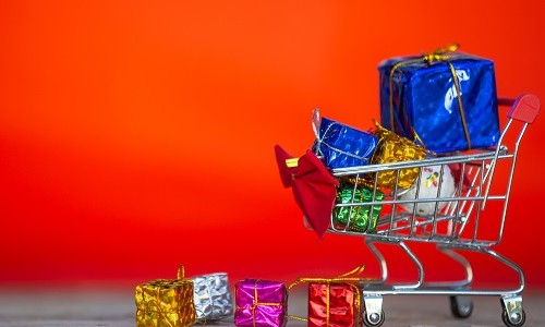 Comércio eletrônico impulsiona expectativa de alta nas vendas de Natal