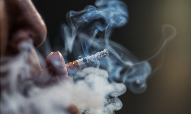 Quer parar de fumar em 2021? Para ajudar