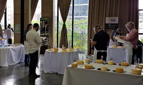 Minas Gerais promove concurso para escolher o melhor queijo artesanal