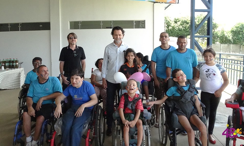 Prefeitura de Claraval renova parceria com a APAE de Franca