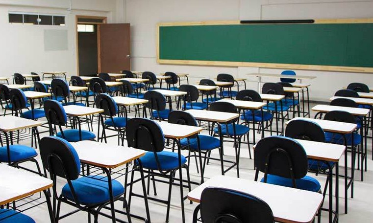 Sem regulamentação do Fundeb, 1.500 cidades podem perder R$ 3 bi