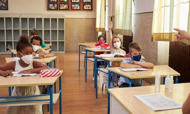 Estado de SP lança sistema para monitorar casos de Covid-19 nas escolas