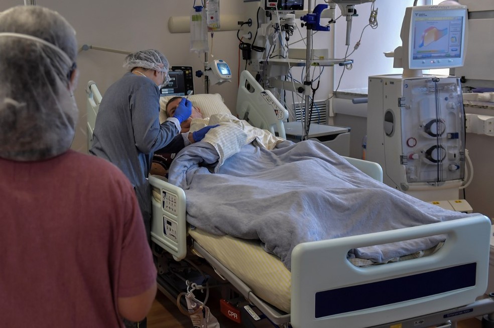 Estado de São Paulo apresenta alarmante aumento de novos casos e óbitos por Covid-19