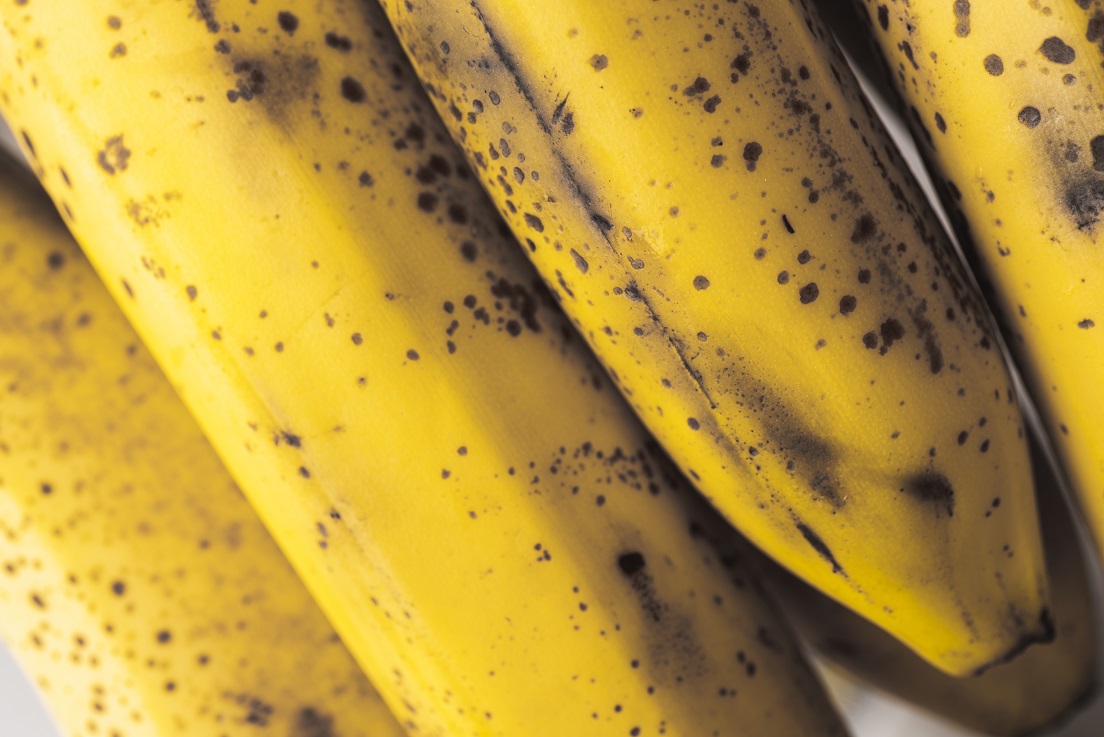Não gosta de banana muito madura? Aprenda a conservar e congelar a fruta