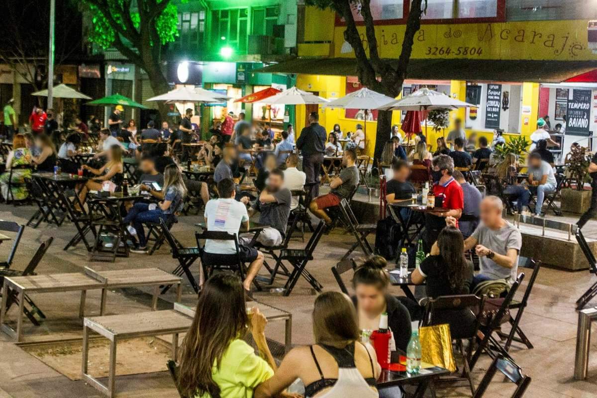 Onda vermelha deixa estabelecimentos de Cássia com limitação de abertura