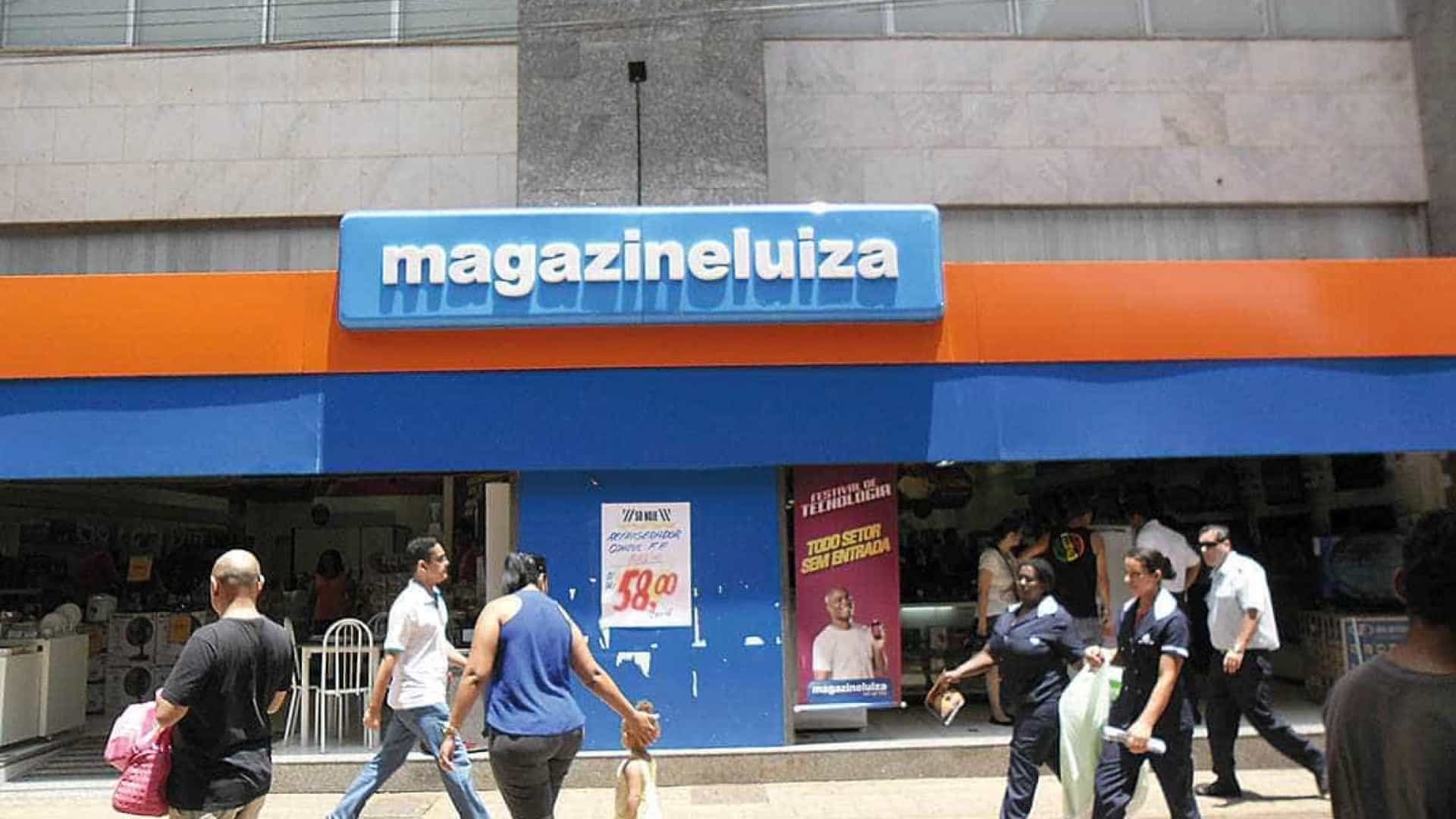 Magazine Luiza estende dia de queima de estoque para evitar aglomeração