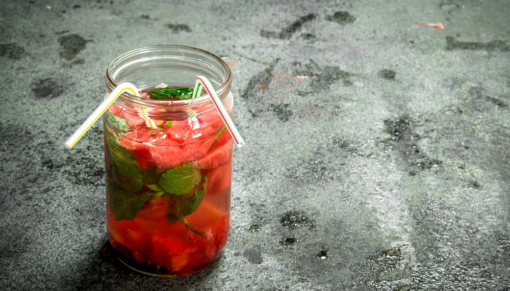 Detox ‘vermelho’: um batido saboroso que limpa o organismo e é bem fácil de preparar