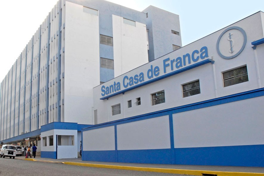 Santa Casa de Franca apresentou, pelo segundo dia seguido, ocupação de 100% dos leitos de UTI Covid
