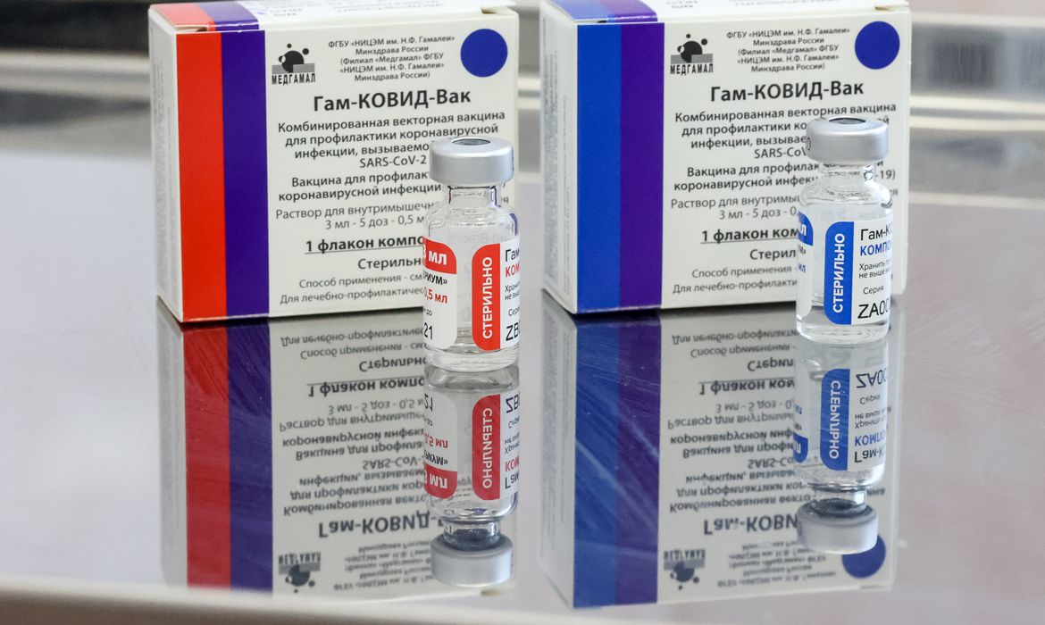 Anvisa devolve pedido de uso emergencial da Sputnik por falta de requisitos mínimos