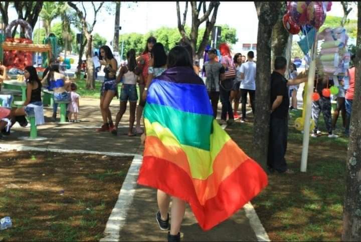 Grupo Arco Íris exalta o Dia da Visibilidade Trans; Como enfrentar o preconceito?