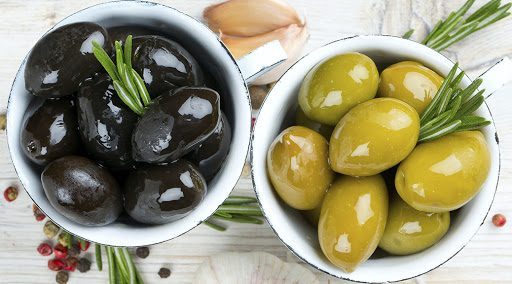 Consumo de azeitonas tem seus prós e contras