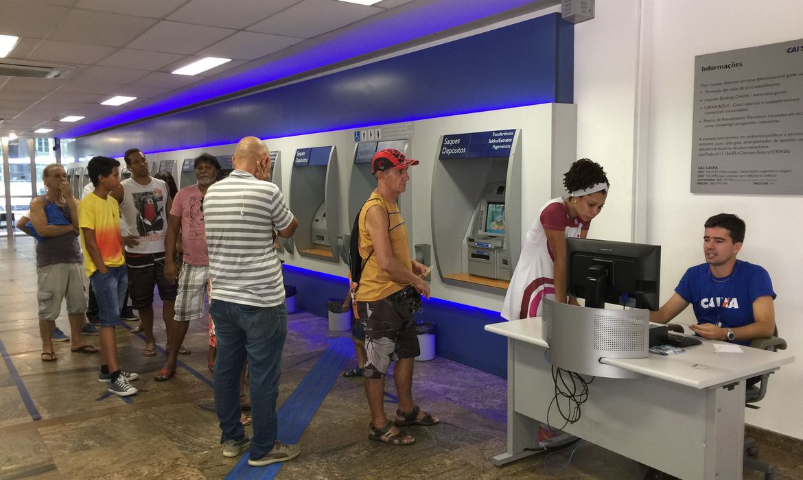 Bancos Inter, Itaú e Caixa lideram o ranking de reclamações ao Banco Central