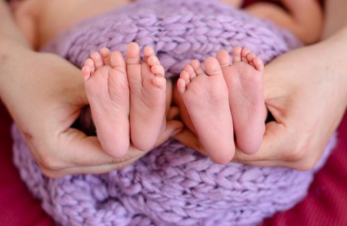 DNA desvenda um raro (e curioso) caso de gêmeos de pais diferentes - Jornal da Franca
