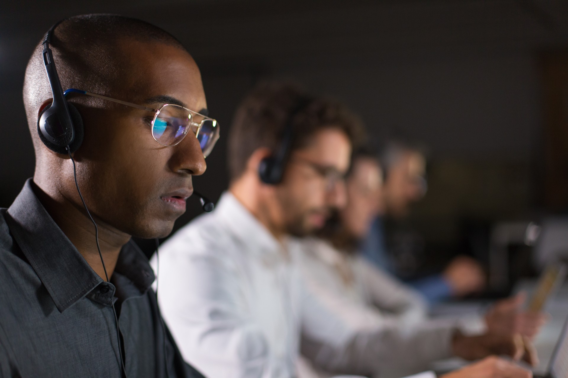 Ligações de cobrança de empresa de call center