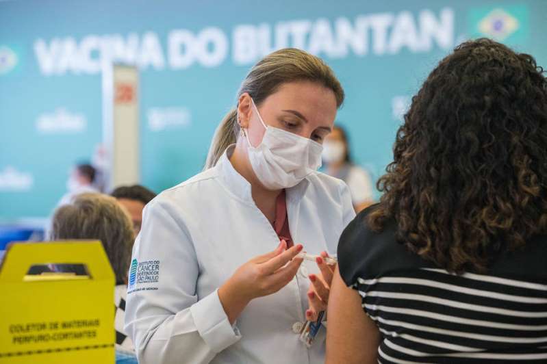 Vacinação contra Covid-19 no estado de São Paulo