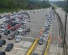 Último fim de semana sem restrições leva mais de 100 mil veículos ao litoral de SP - Jornal da Franca