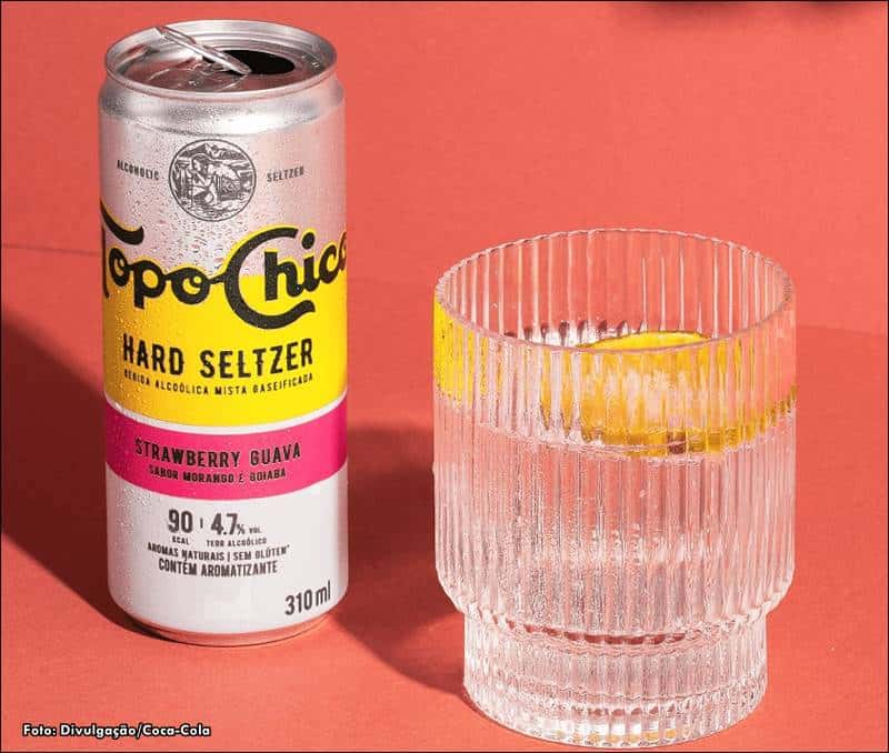 Bebida gaseificada Topo Chico
