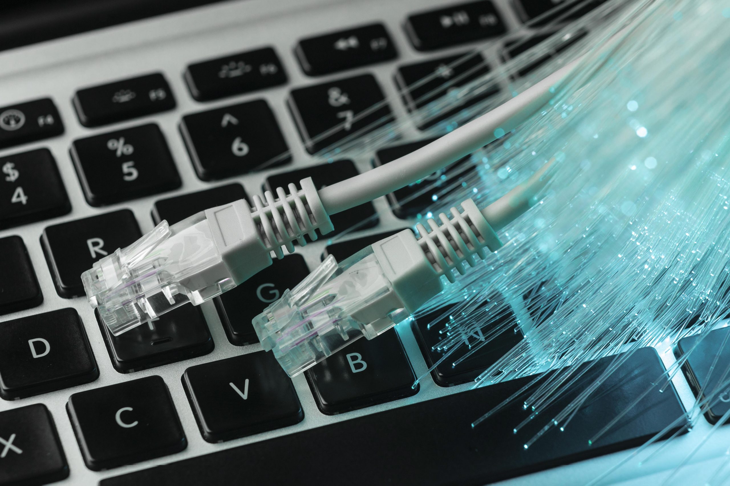 Internet banda larga pode ficar mais cara no Brasil