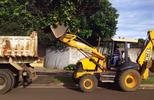 Cristais Paulista faz manutenção das estradas do município para atender produtores - Jornal da Franca