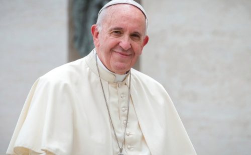 Papa Francisco diz não à violência e afirma que é hora de remediar - Jornal da Franca