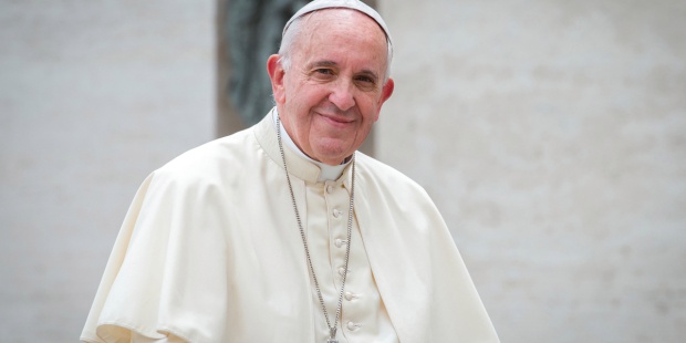 Papa Francisco diz não à violência e afirma que é hora de remediar