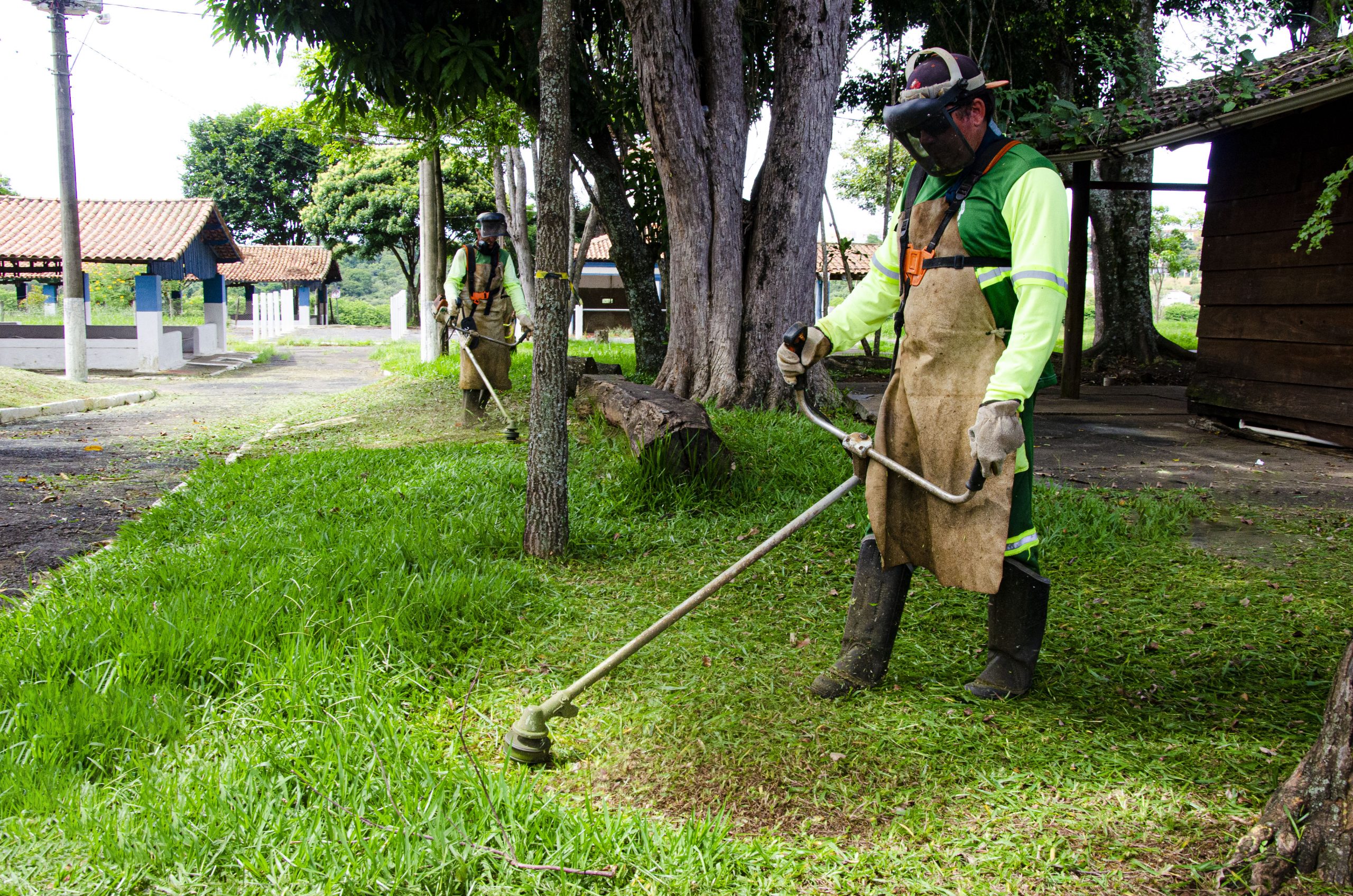 Prefeitura de Franca segue realizando serviços de manutenção e limpeza nas vias públicas