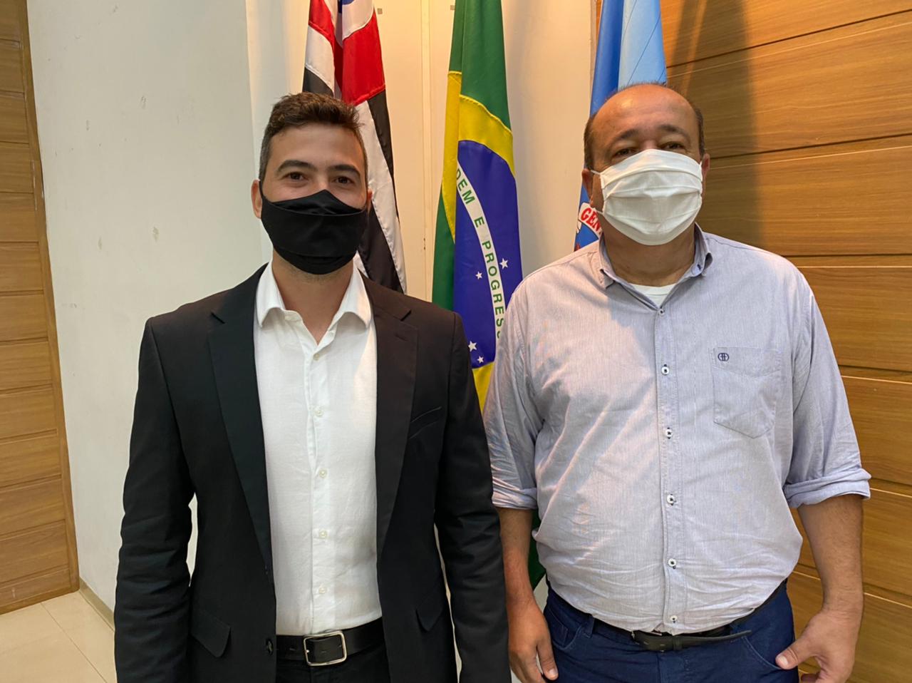 Projetos podem pôr fim à papelada no setor público em Franca. Saiba como será isso