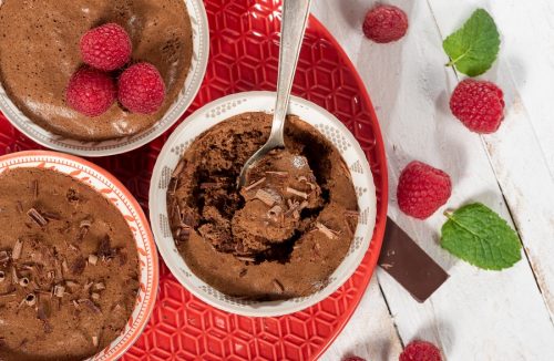 É fácil e rápido: aprenda uma deliciosa receita de mousse de chocolate - Jornal da Franca