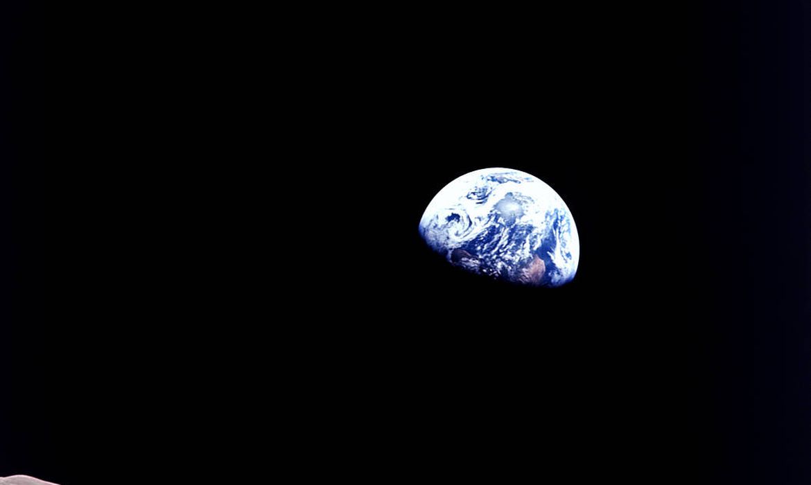 Agência Espacial Europeia anuncia que vai recrutar astronautas para viagem à Lua