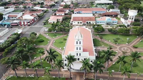 Prefeitura de Buritizal abre vagas e vai contratar para áreas da saúde e educação