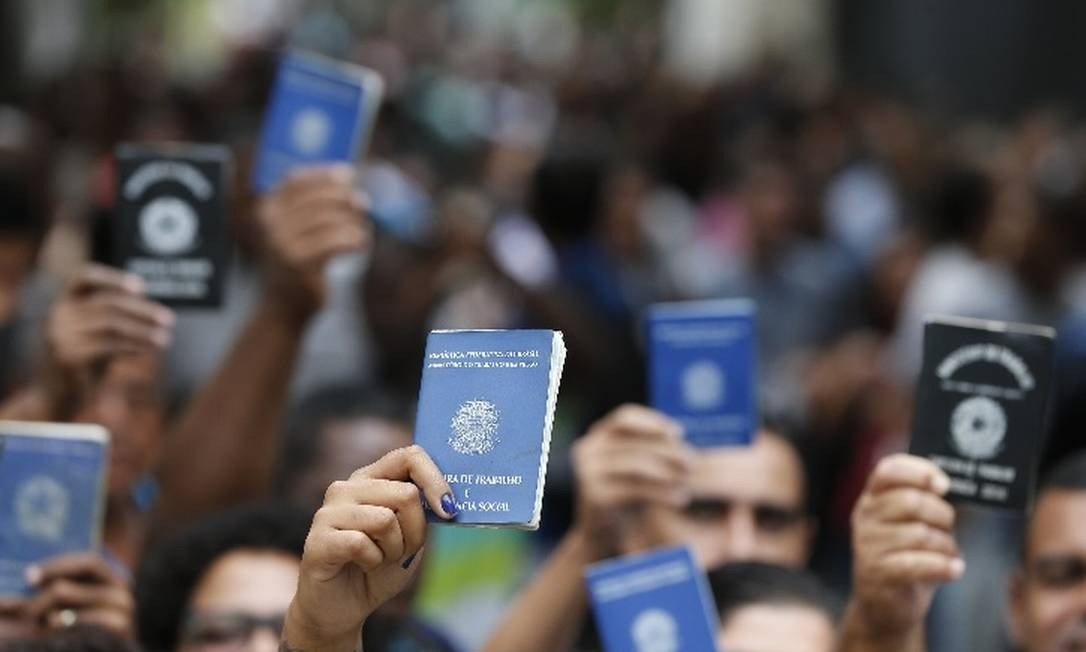 Segundo IBGE, Brasil tem cerca de 14 milhões de desempregados