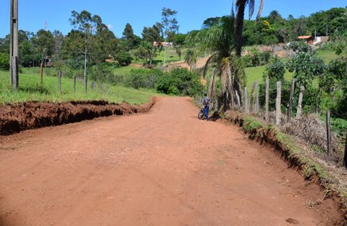 Produtores rurais agradecem por melhorias nas estradas vicinais de Pedregulho - Jornal da Franca