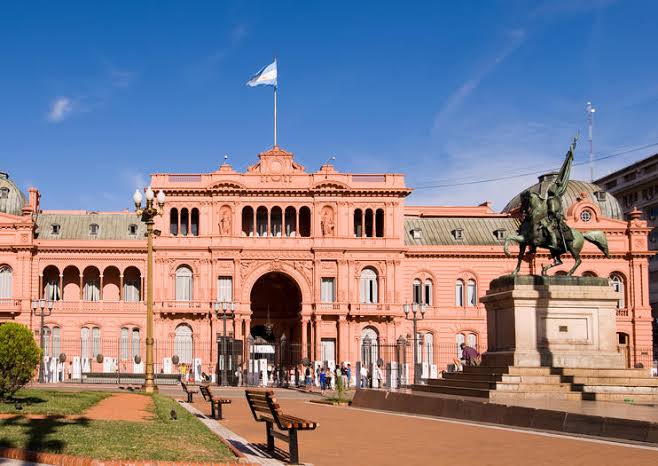 Argentina barra calçados do Brasil e pode prejudicar empresas do setor em todo país