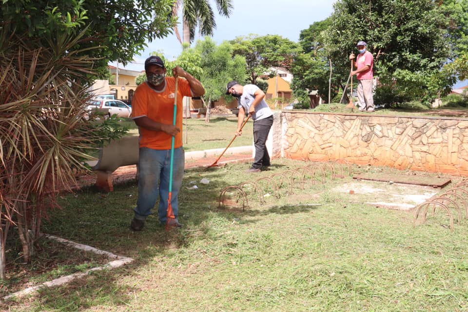 Limpeza pública tem sido implementada pela prefeitura de Ituverava