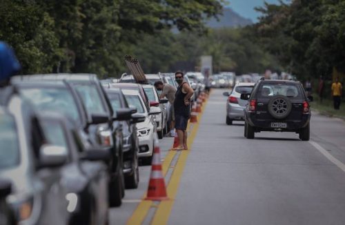 Mesmo com restrições, paulistanos seguem para o litoral no megaferiado - Jornal da Franca