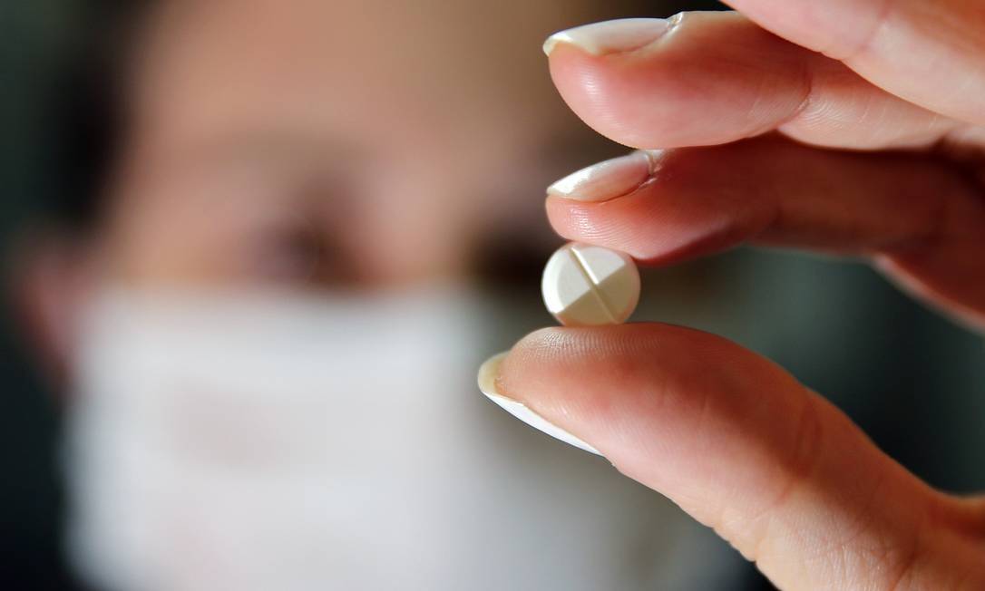 Medicamento oral em testes apresenta resultados promissores contra covid-19
