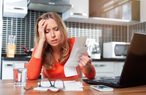 Dificuldade financeira é principal causa de estresse; aprenda como aliviar a tensão! - Jornal da Franca