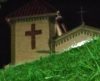 Aparição: mulher e crianças afirmam ter visto nitidamente santa em telhado de igreja - Jornal da Franca