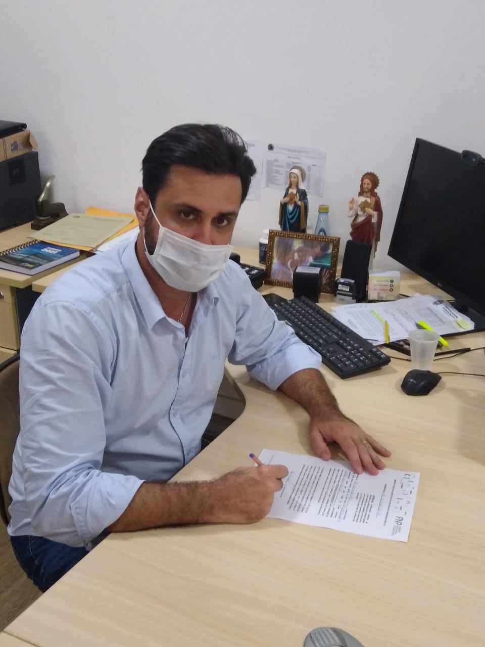 São José assina convênio para plano nacional de vacina contra Covid
