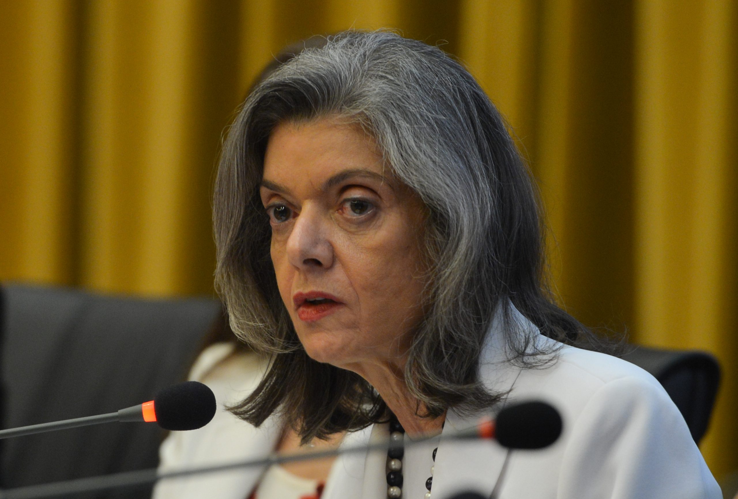 Ministra Carmem Lúcia participa de jornada jurídica na FDF. Veja como participar!